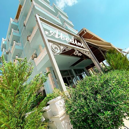 Hotel Abedini Sarandë 외부 사진