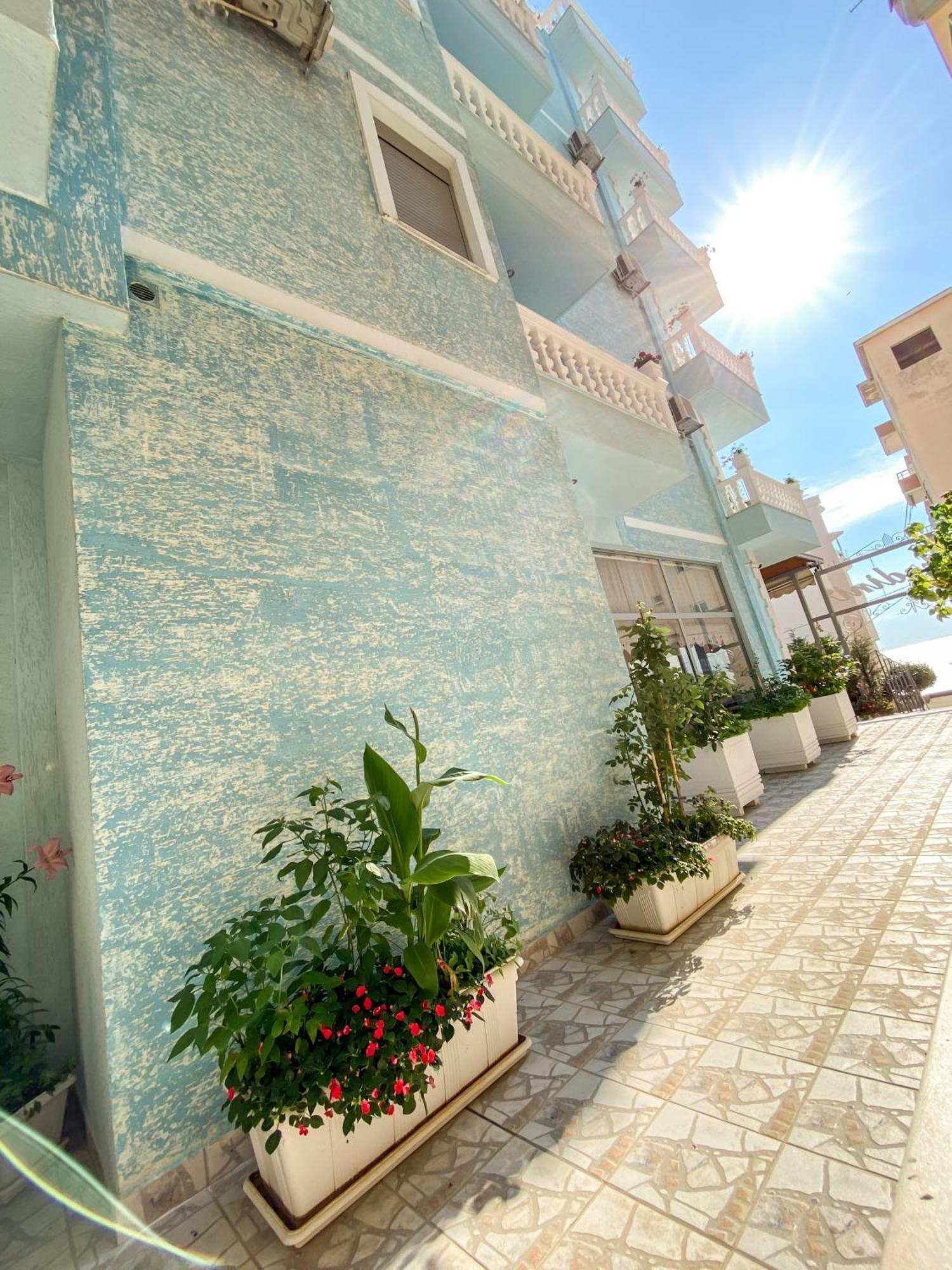 Hotel Abedini Sarandë 외부 사진